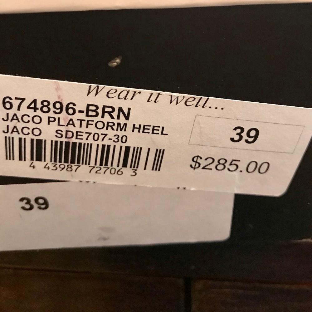 Marc By Marc Jacobs Brown Mary Janes - Never Worn! - Picture 8 of 8